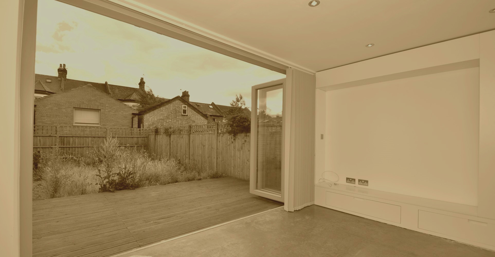 Slider, Glaziers in Chessington, Hook, KT9